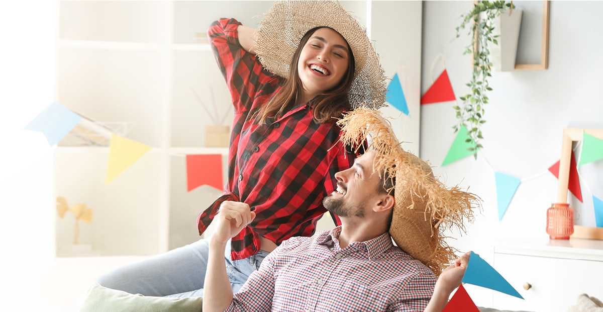 Festa junina no apartamento com os amigos e familiares é bom demais!